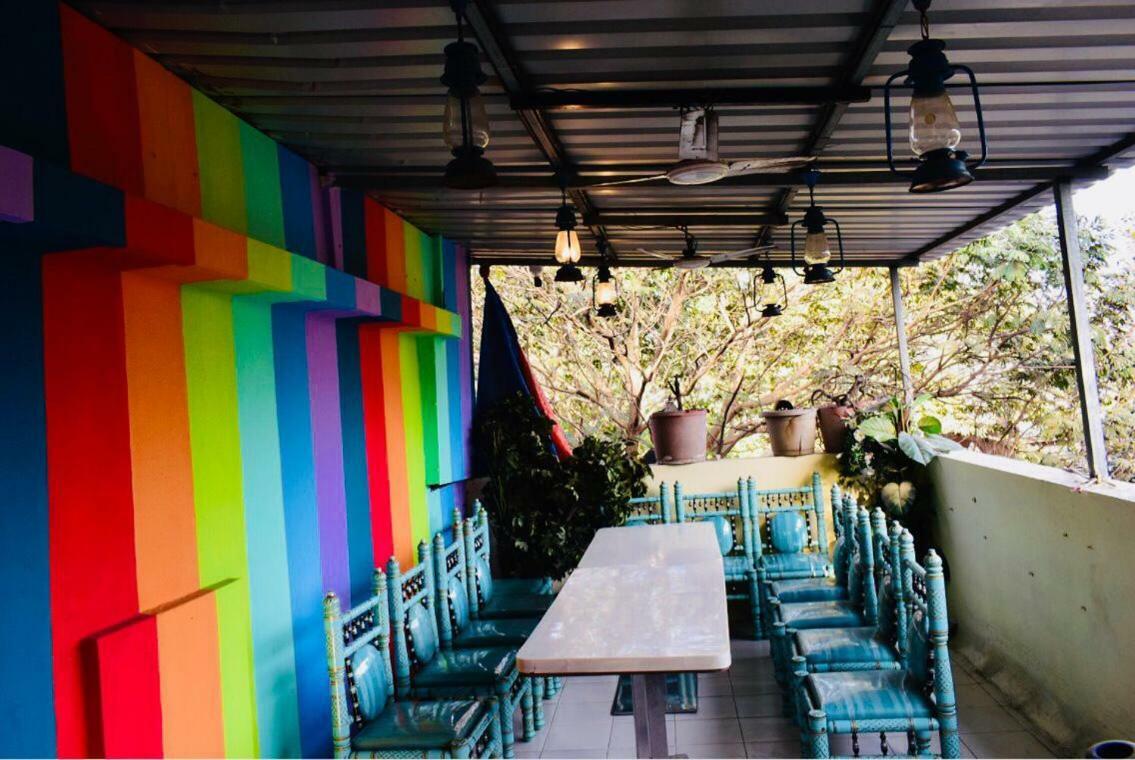 Town Hostel Mumbai - Ac Dormitory Экстерьер фото